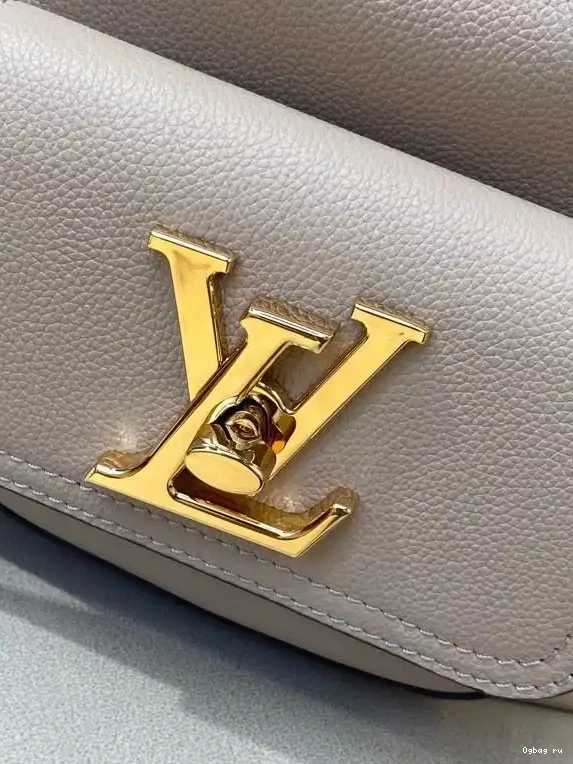 LOCKME LOUIS BUCKET VUITTON 0626